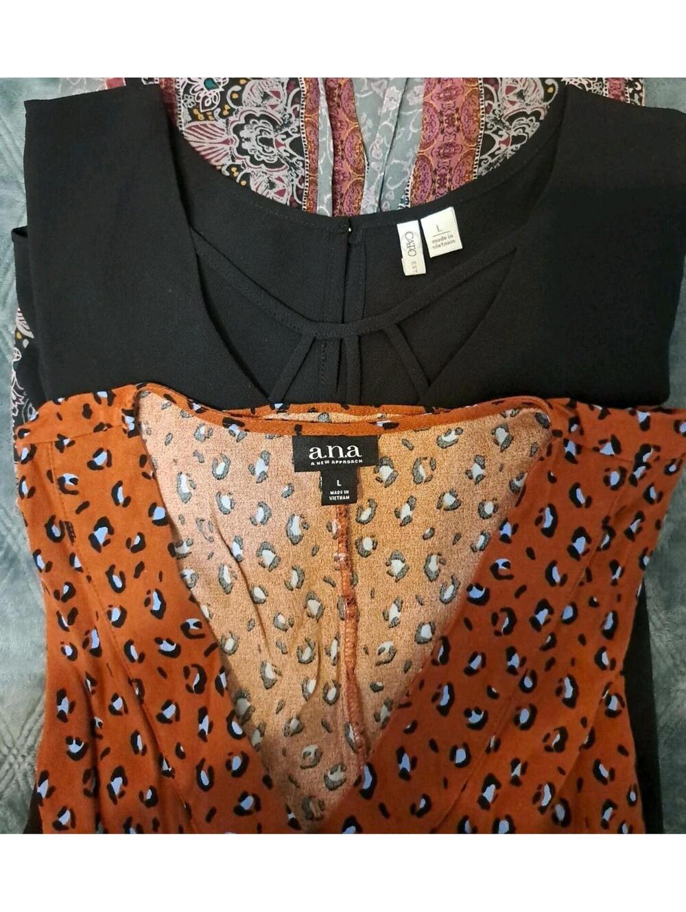 2 Lots Of Ana & CATO Womens Animal PRINT +BLACK Shirt Size L  Long Sleeve